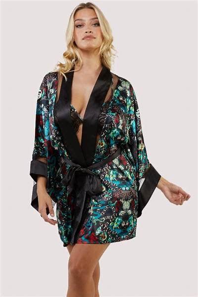 Menagerie Kimono